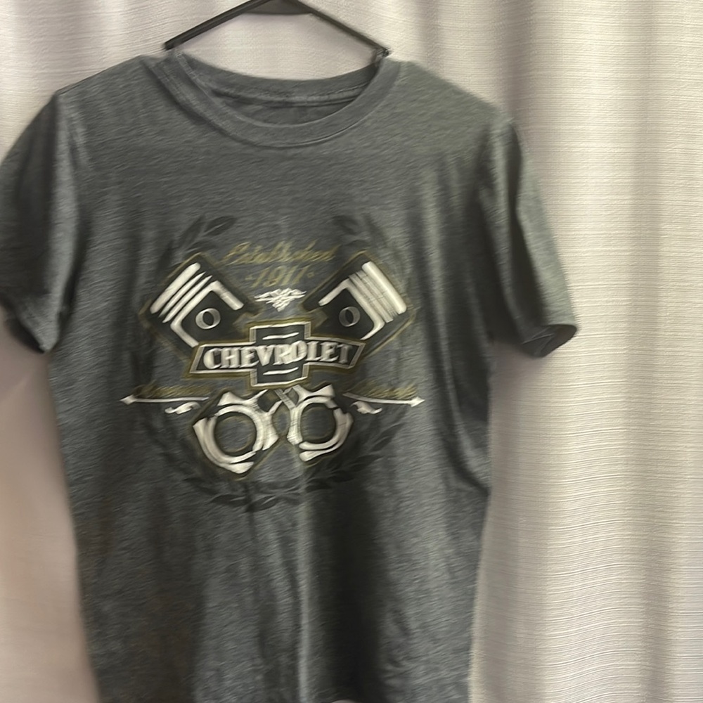 Chevrolet grey tee shirt
